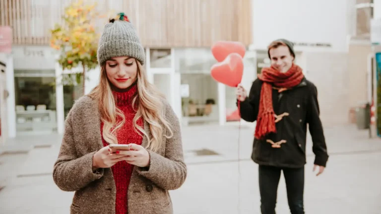 How Hinge Became the App Everyone Suddenly Trusts