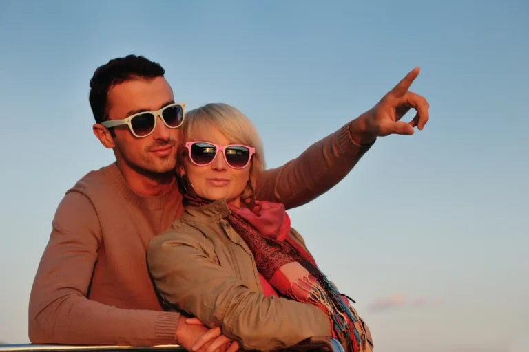 The Quiet Reason Everyone Is on a Casual Dating Site Now